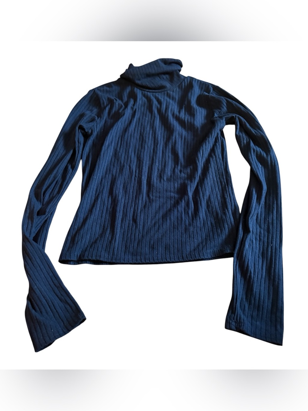 Turtle neck long sleeve shirt